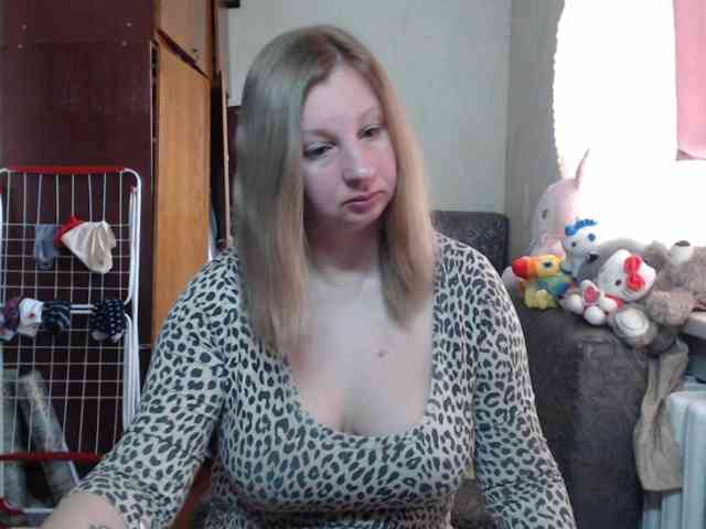 BustyBlondy Live Webcam on BongaCams