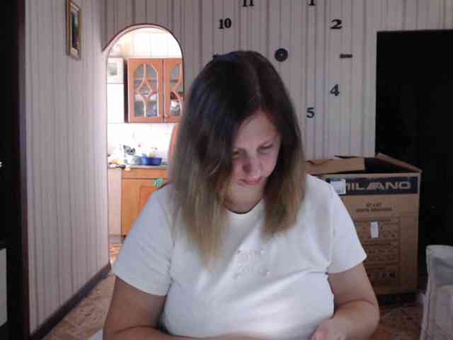 BustyBlondy
