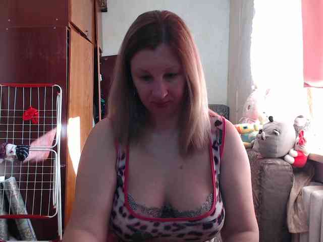 BustyBlondy BustyBlondy