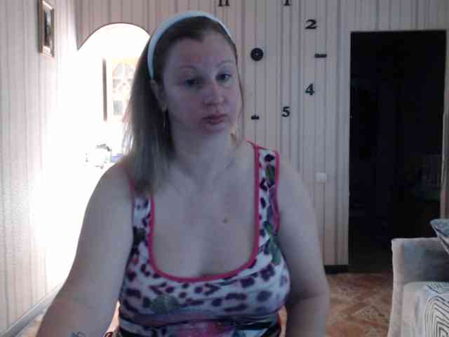 BustyBlondy Live Webcam on BongaCams