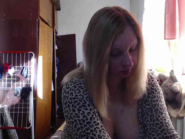BustyBlondy BustyBlondy