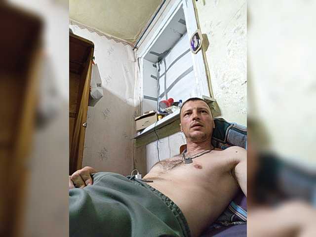 _KYNI-MEN_ live cam
