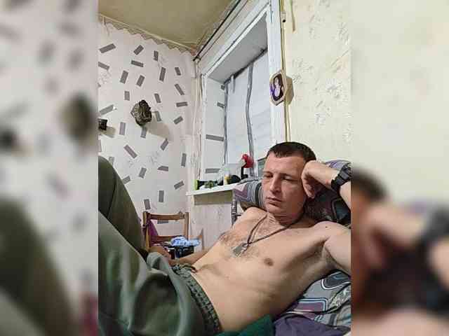 _KYNI-MEN_
