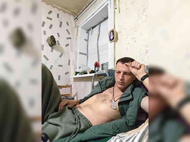 _KYNI-MEN_