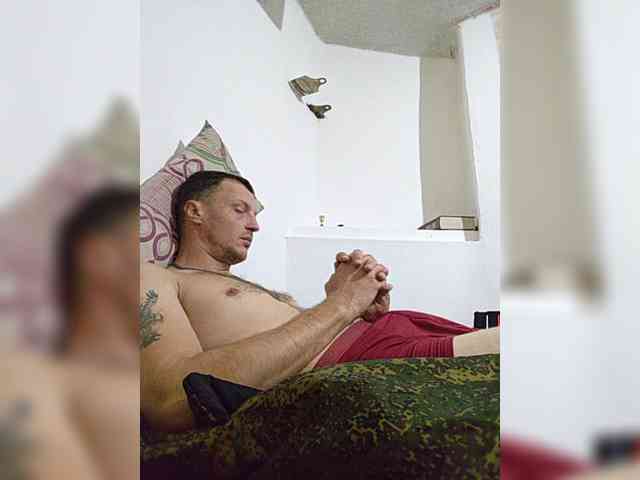 _KYNI-MEN_