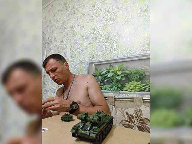_KYNI-MEN_