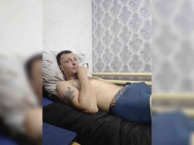 _KYNI-MEN_