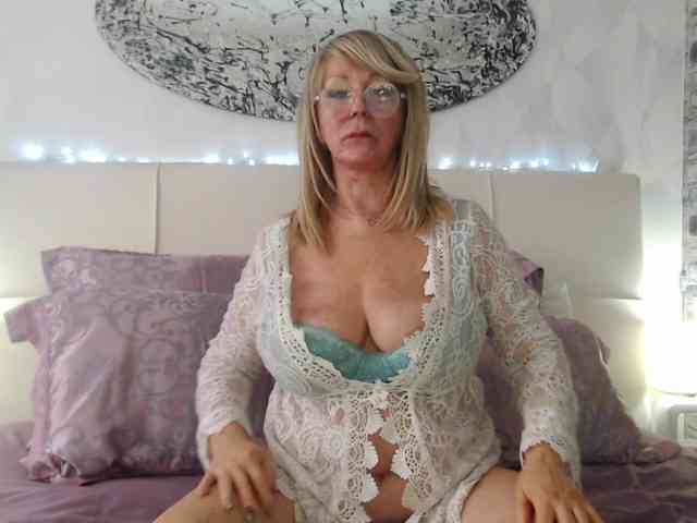 SamantaBlondy webcam