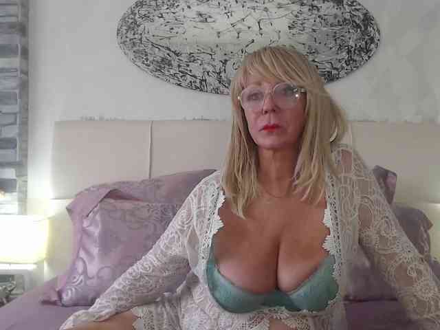 SamantaBlondy webcam
