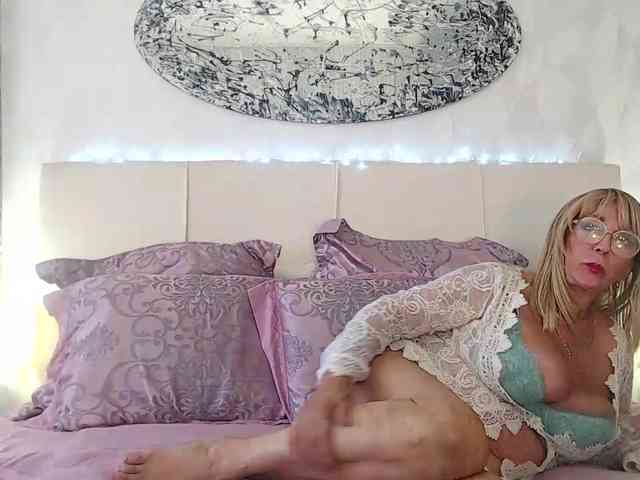 SamantaBlondy webcam