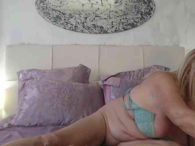 SamantaBlondy webcam