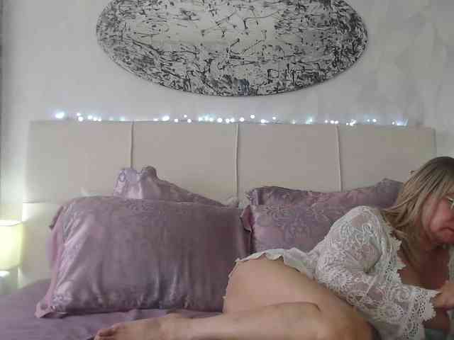SamantaBlondy webcam