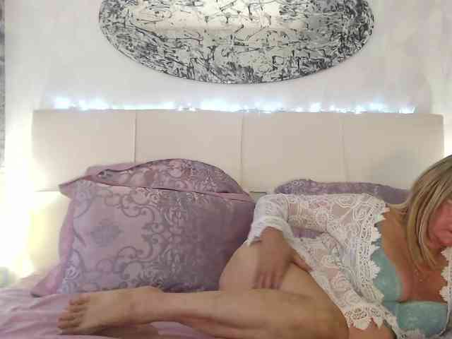 SamantaBlondy webcam