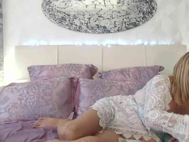 SamantaBlondy webcam