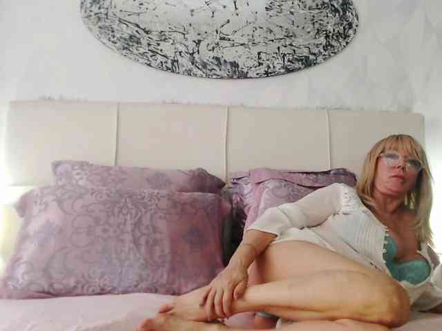 SamantaBlondy webcam