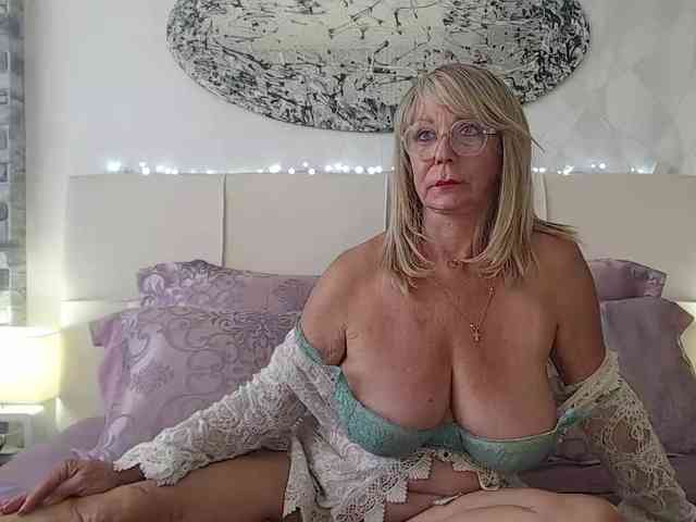SamantaBlondy webcam