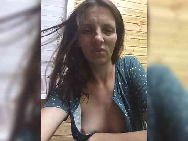 MarinaQwert webcam