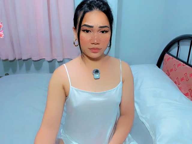 GIRLwithCOCK
