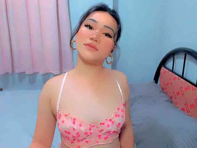 GIRLwithCOCK Sex Cam Show