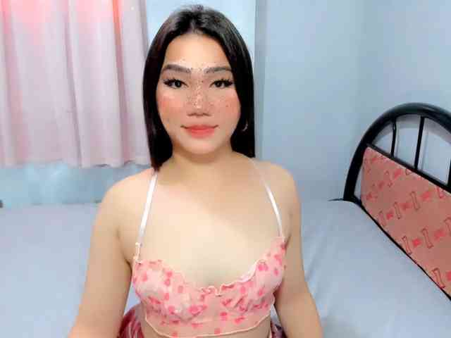 GIRLwithCOCK