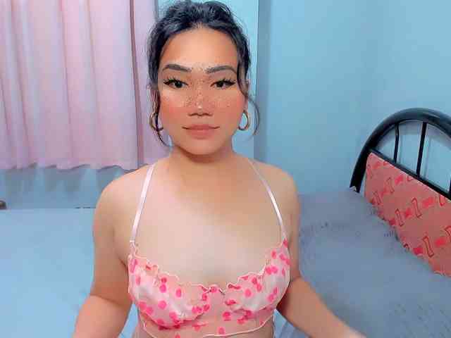 GIRLwithCOCK Sex Cam Show