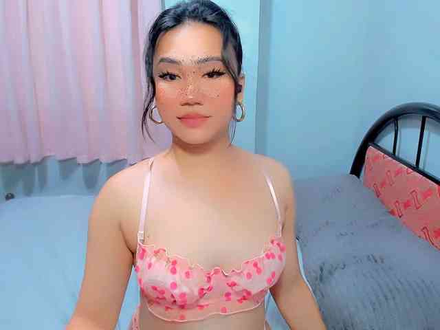 GIRLwithCOCK