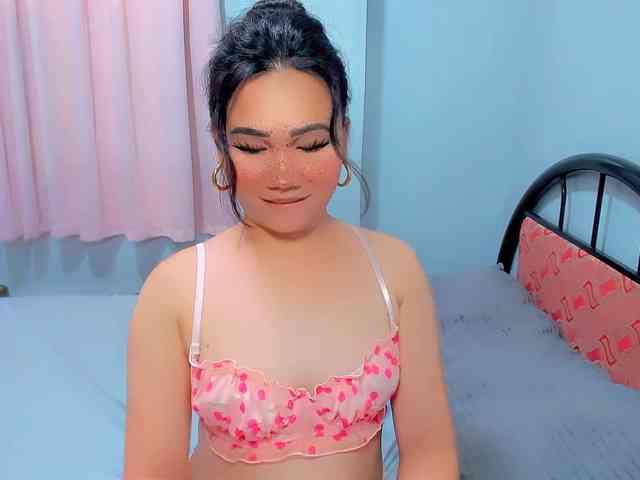 GIRLwithCOCK Sex Cam Show