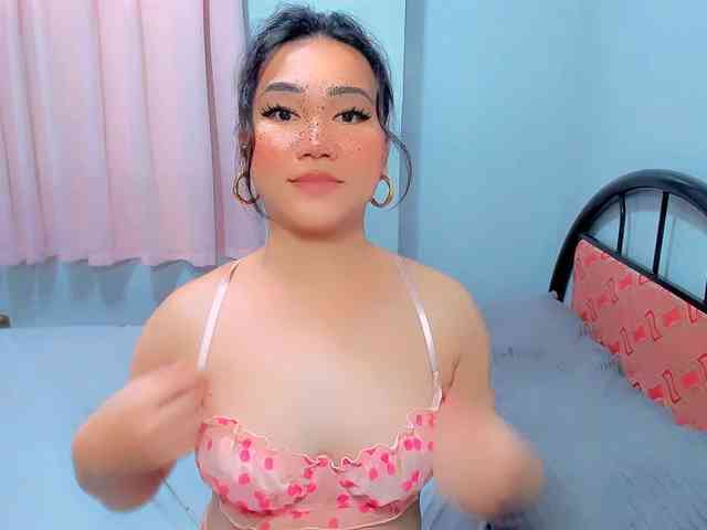 GIRLwithCOCK Sex Cam Show