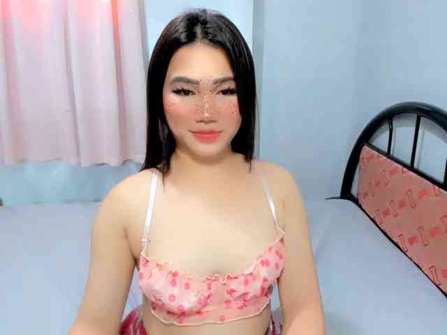 GIRLwithCOCK GIRLwithCOCK