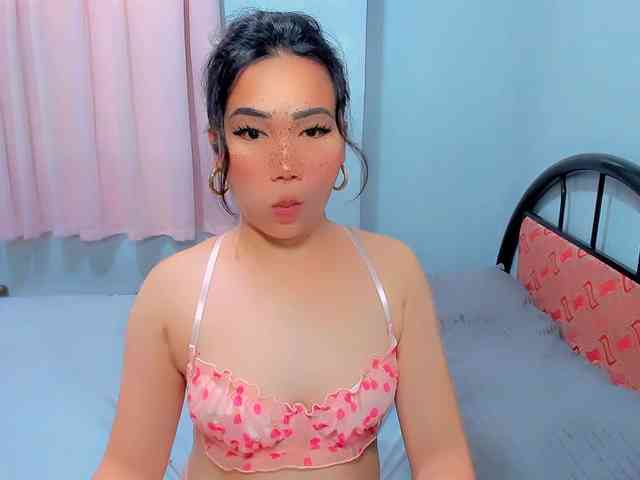 GIRLwithCOCK Sex Cam Show