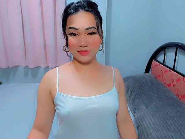 GIRLwithCOCK Sex Cam Show