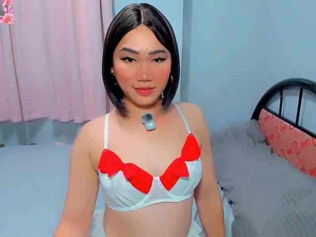 GIRLwithCOCK Sex Cam Show