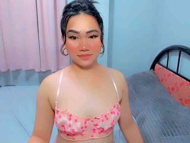 GIRLwithCOCK Sex Cam Show