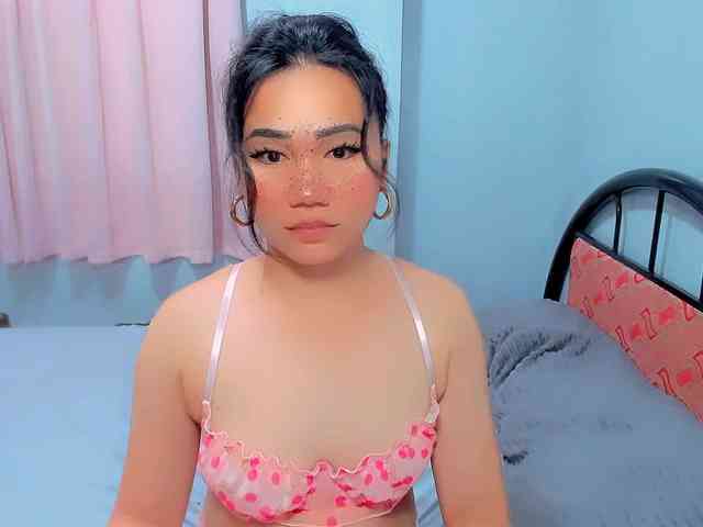 GIRLwithCOCK Sex Cam Show