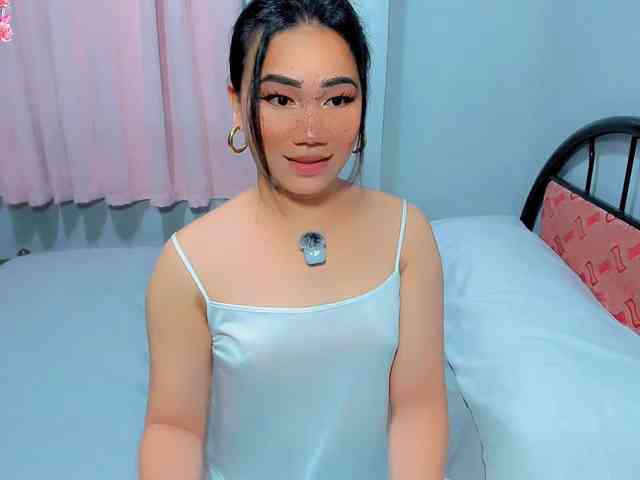 GIRLwithCOCK