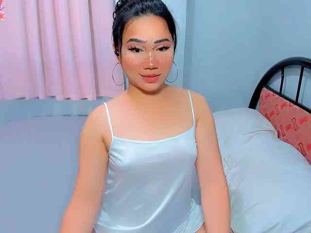 GIRLwithCOCK