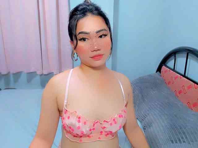 GIRLwithCOCK Sex Cam Show
