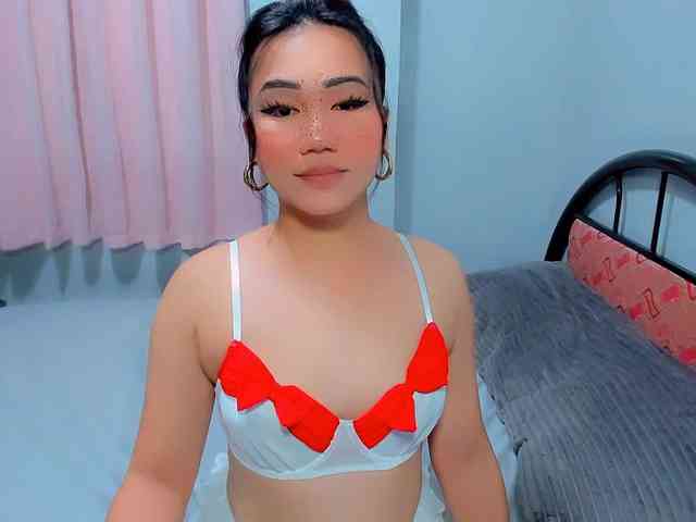 GIRLwithCOCK Sex Cam Show