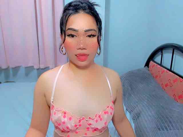 GIRLwithCOCK Sex Cam Show