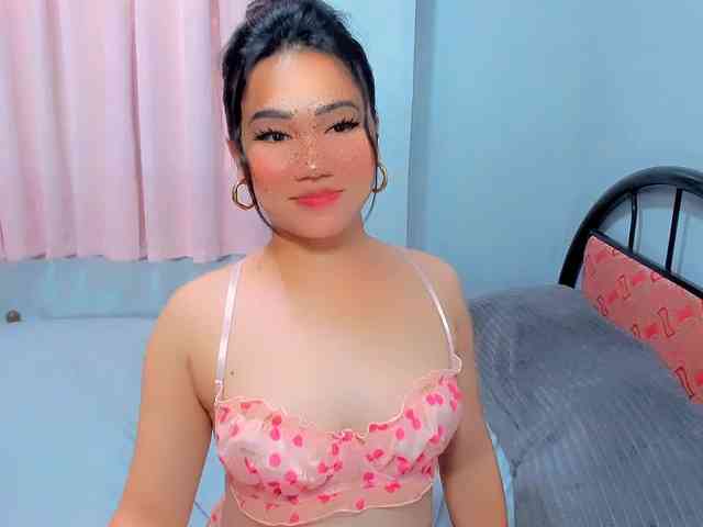 GIRLwithCOCK Sex Cam Show