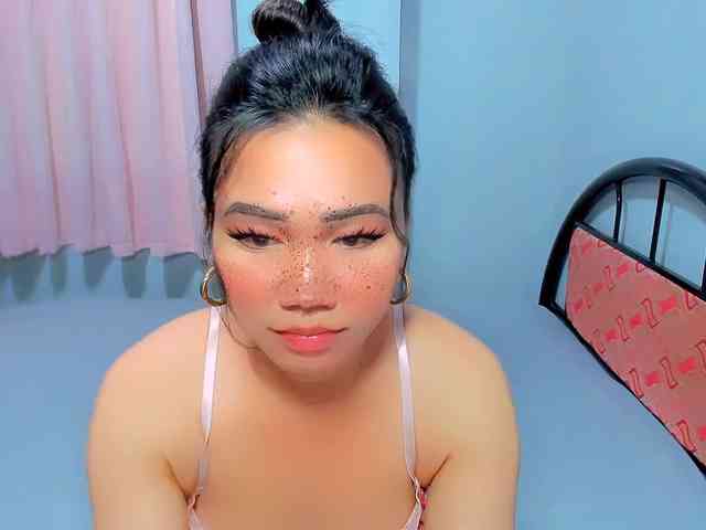 GIRLwithCOCK Live Webcam on BongaCams