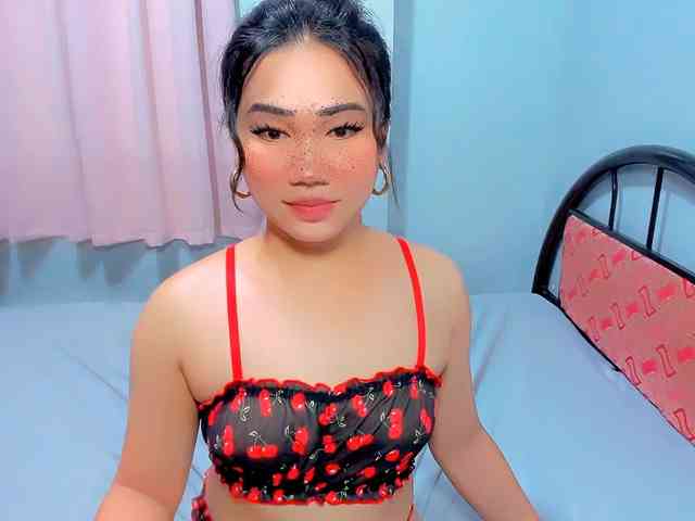 GIRLwithCOCK