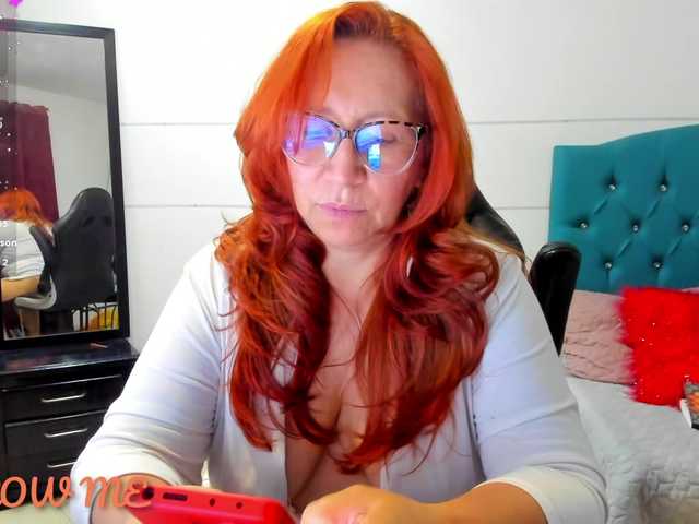 valerysweett1 live cam on BongaCams