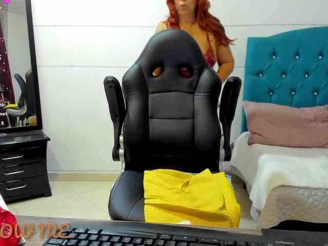 valerysweett1's live room