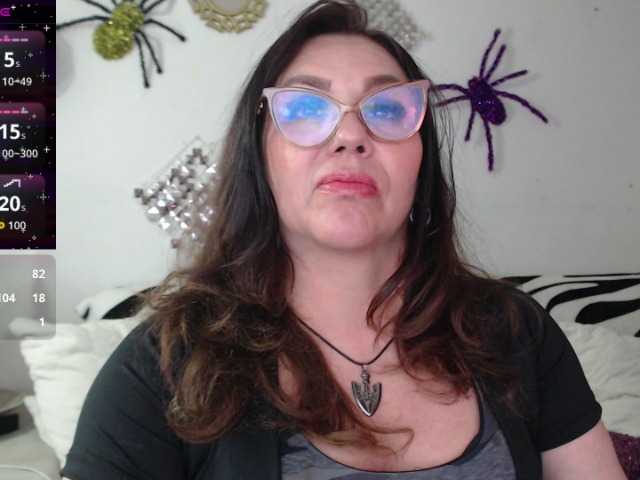 Myrnasexxx live cam on BongaCams