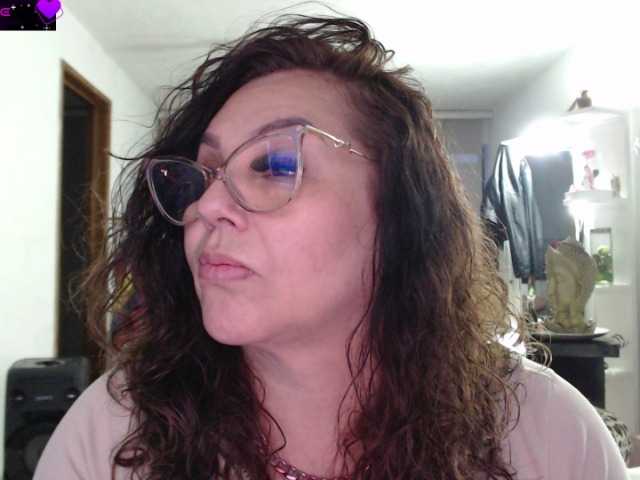 Myrnasexxx live cam