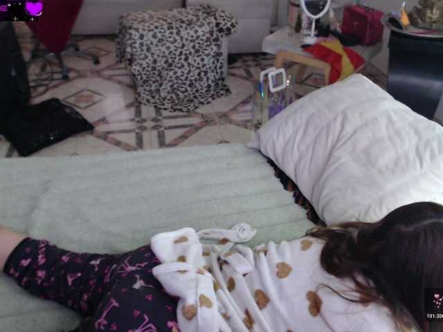 Myrnasexxx live cam on BongaCams