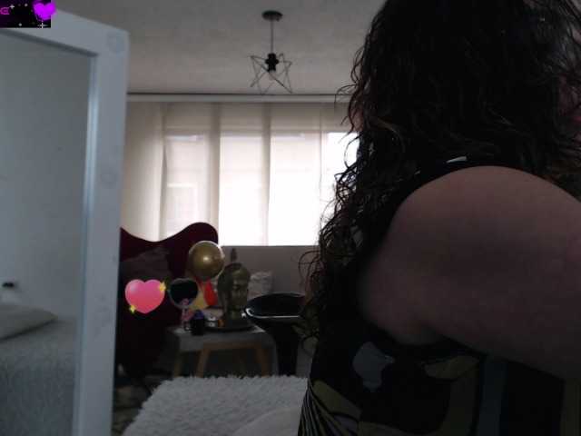 Myrnasexxx live cam on BongaCams