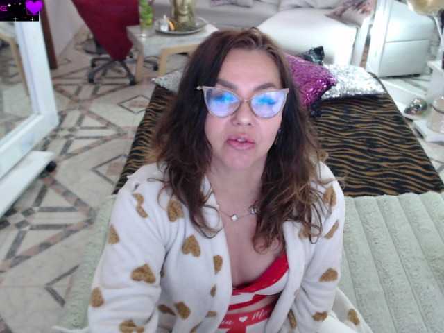 Myrnasexxx live cam on BongaCams