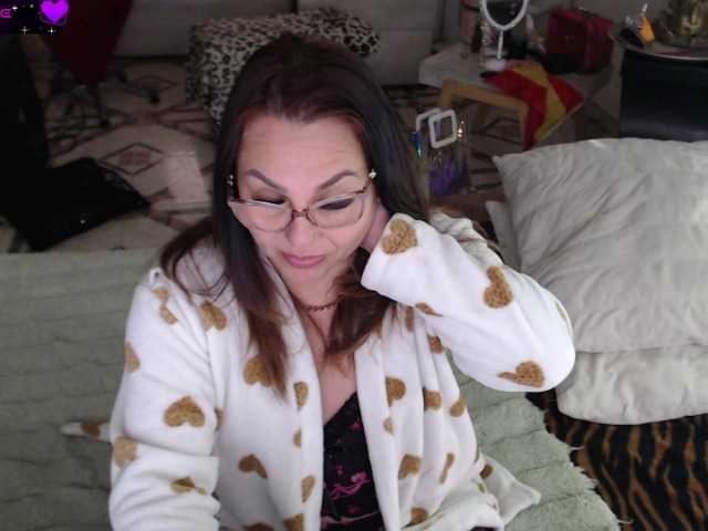 Myrnasexxx live cam on BongaCams